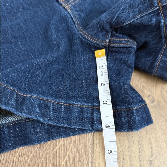 Banana Republic Blue Jean Shorts Classic Design - Picture 3 of 5